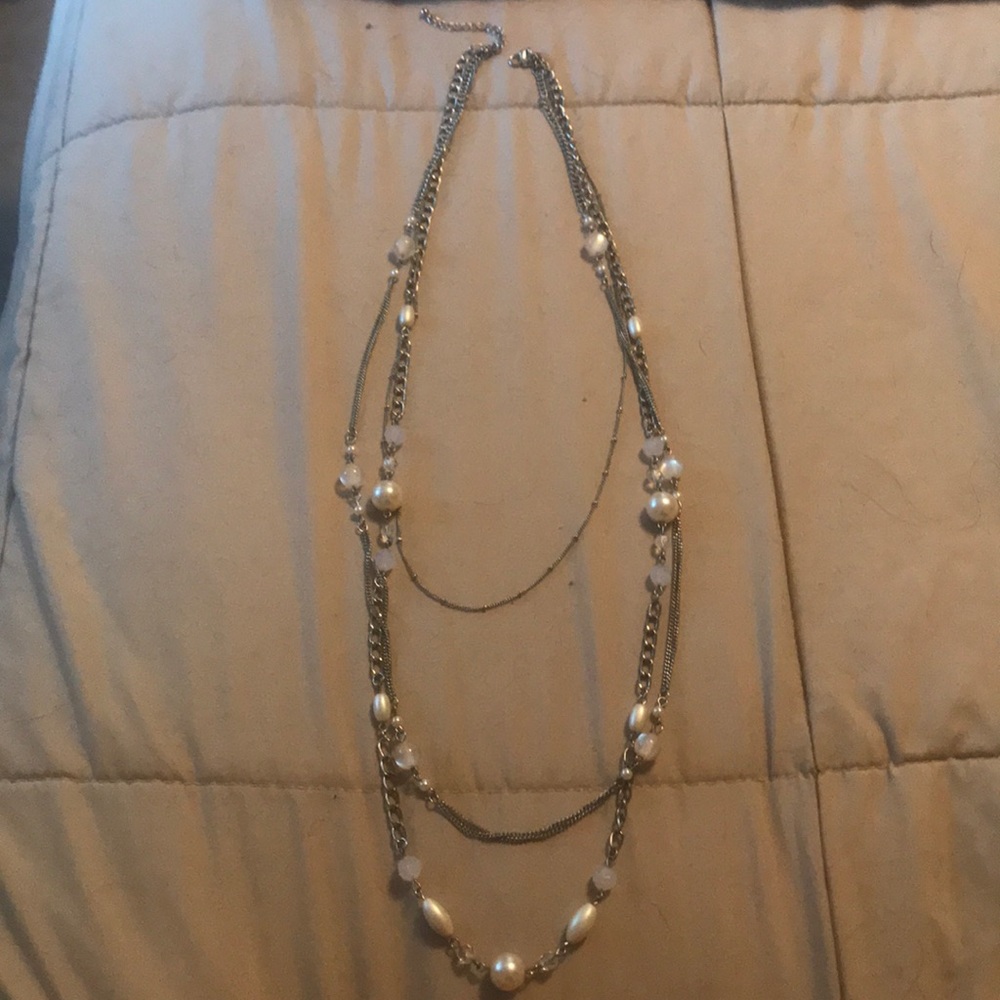 Layered pearl and chain Necklace